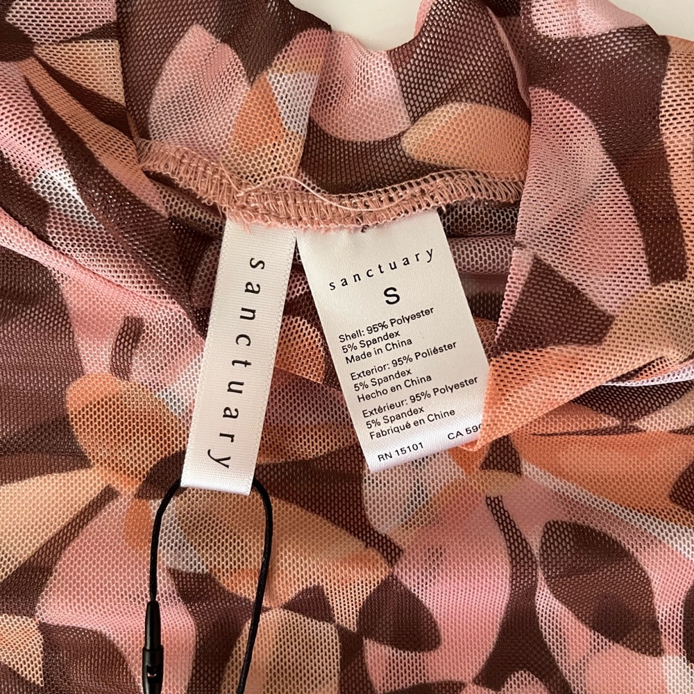 Sanctuary | NWT Jigsaw Petals Mock Neck Swim Coverup - Picture 7 of 7